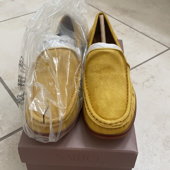 Franco Sarto Gina Loafets - Picture 5 of 8